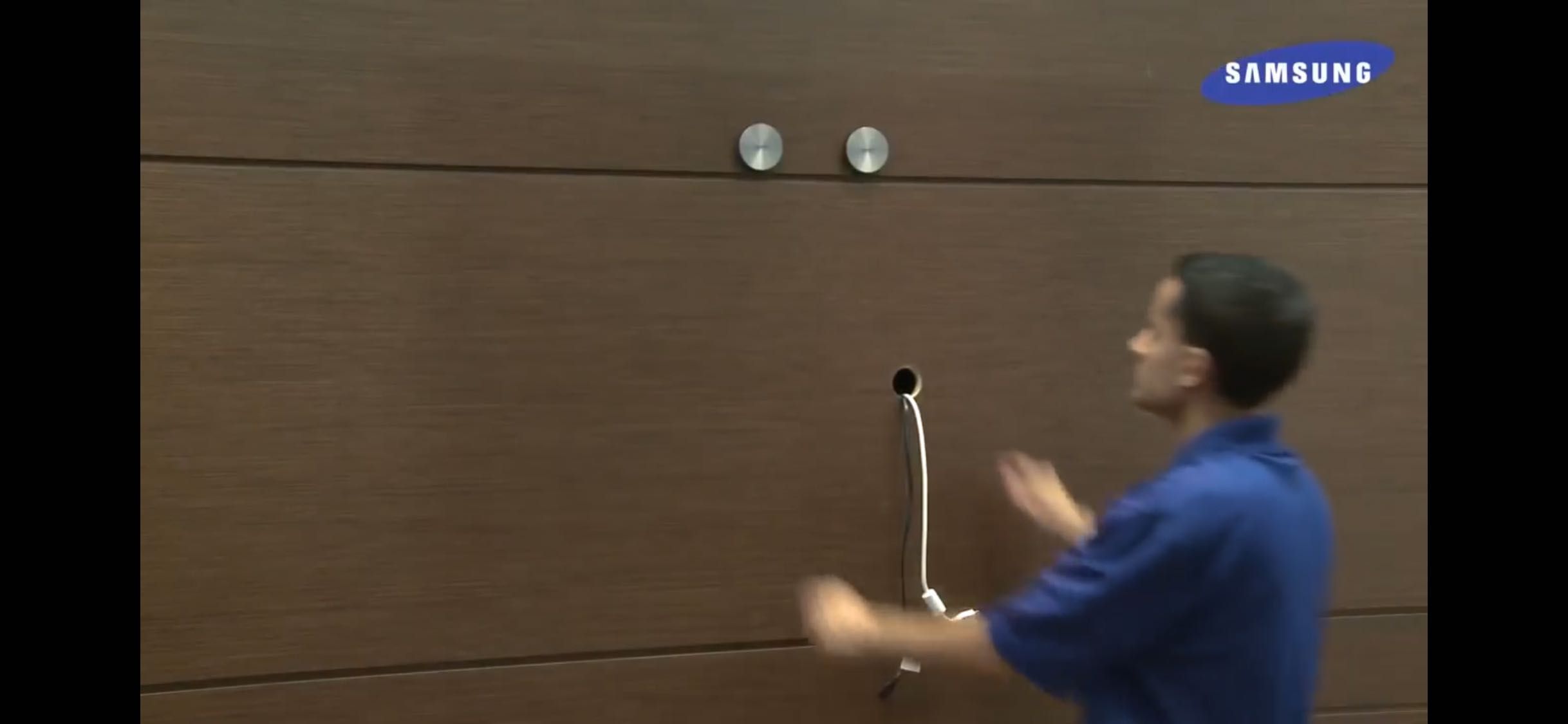 Кронштейн настенное крепление Samsung ultra slim wall mount