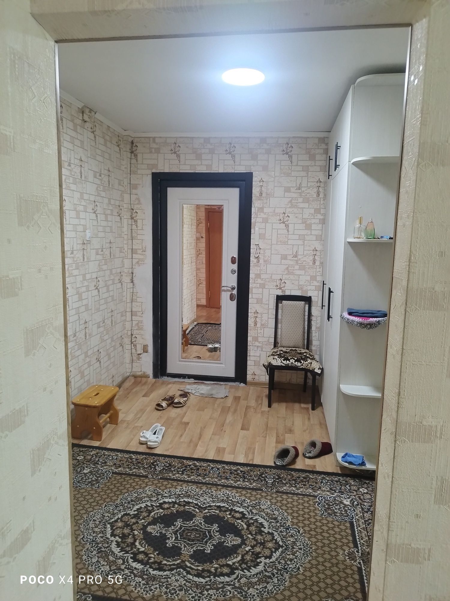 Продается 2 ком ленинградка
