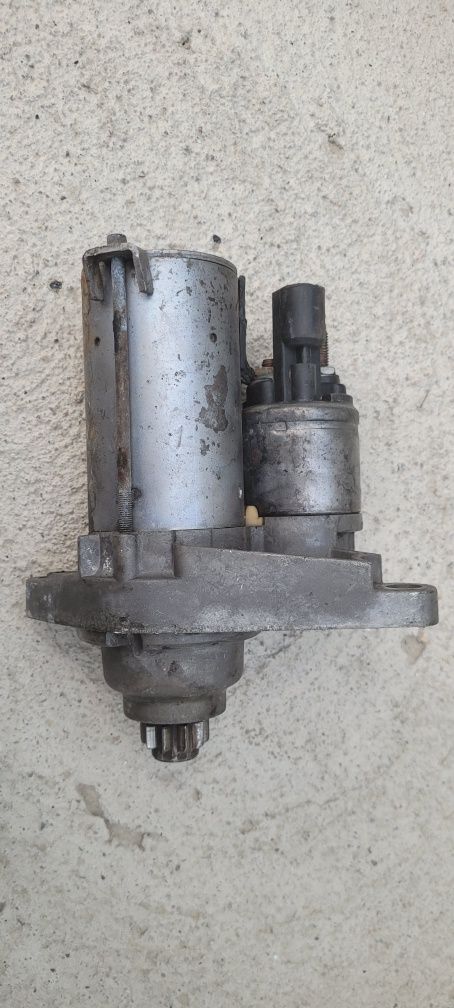 Продается стартер на гольф 5 объем 1.4 16V