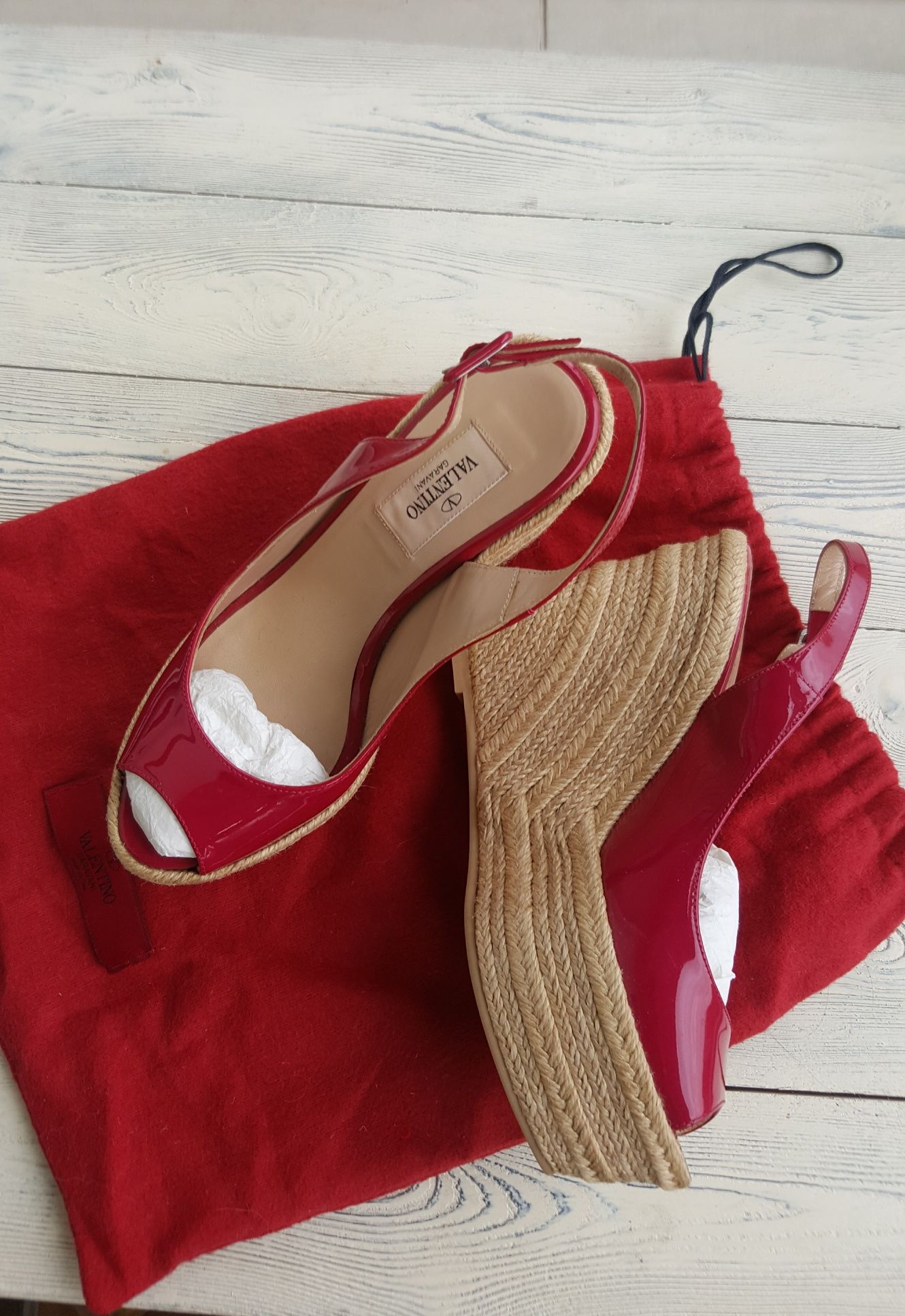 Босоножки  Valentino