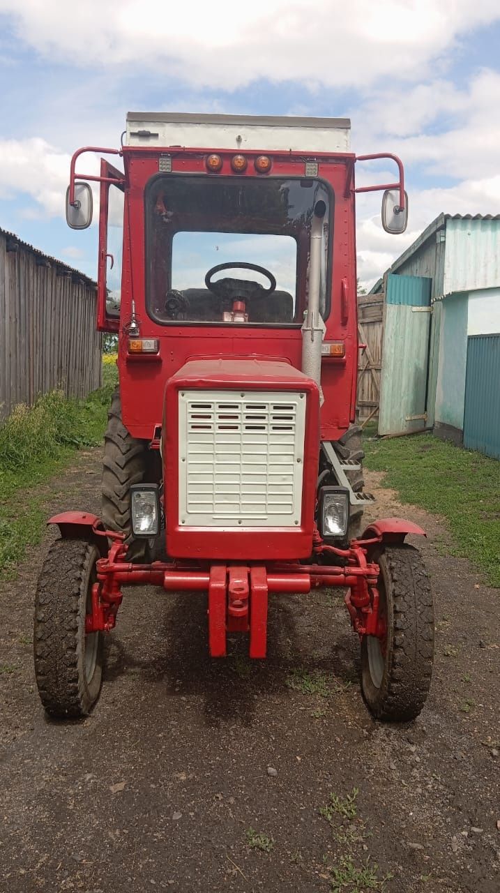 Продам Трактор т-25