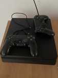 PlayStation4slim