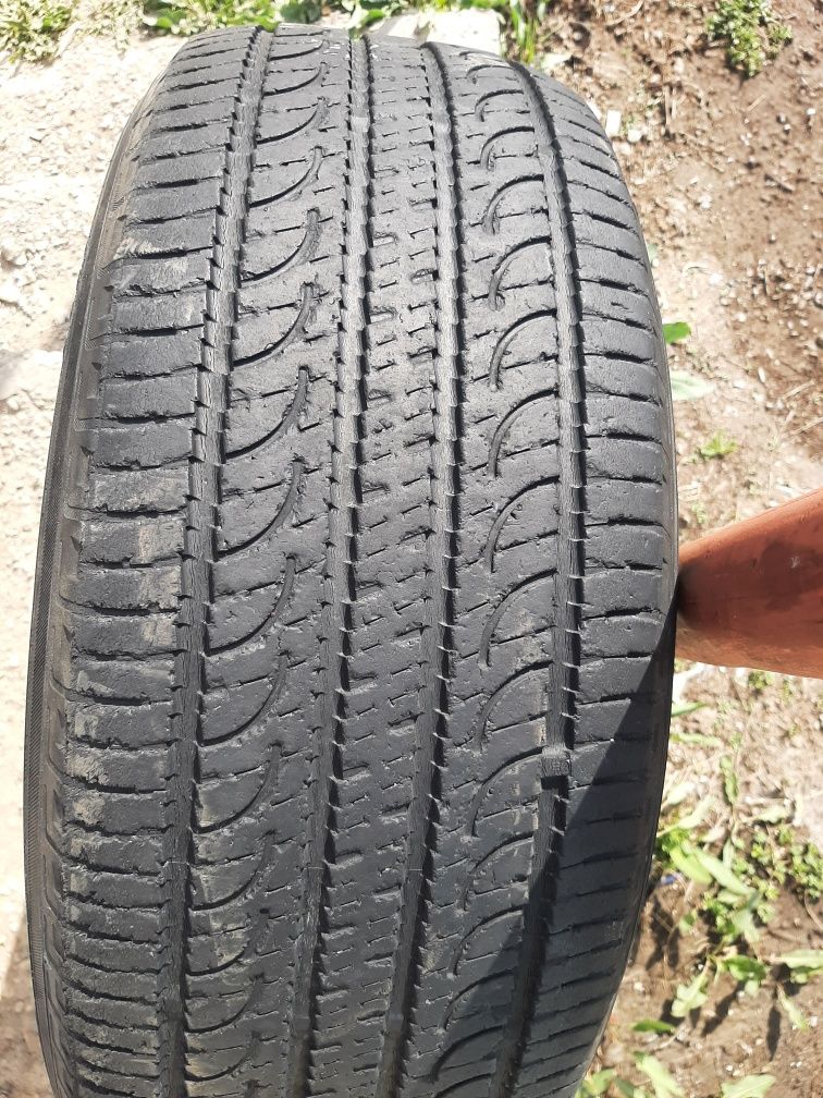 Продам шину. 235/55/19 якогама