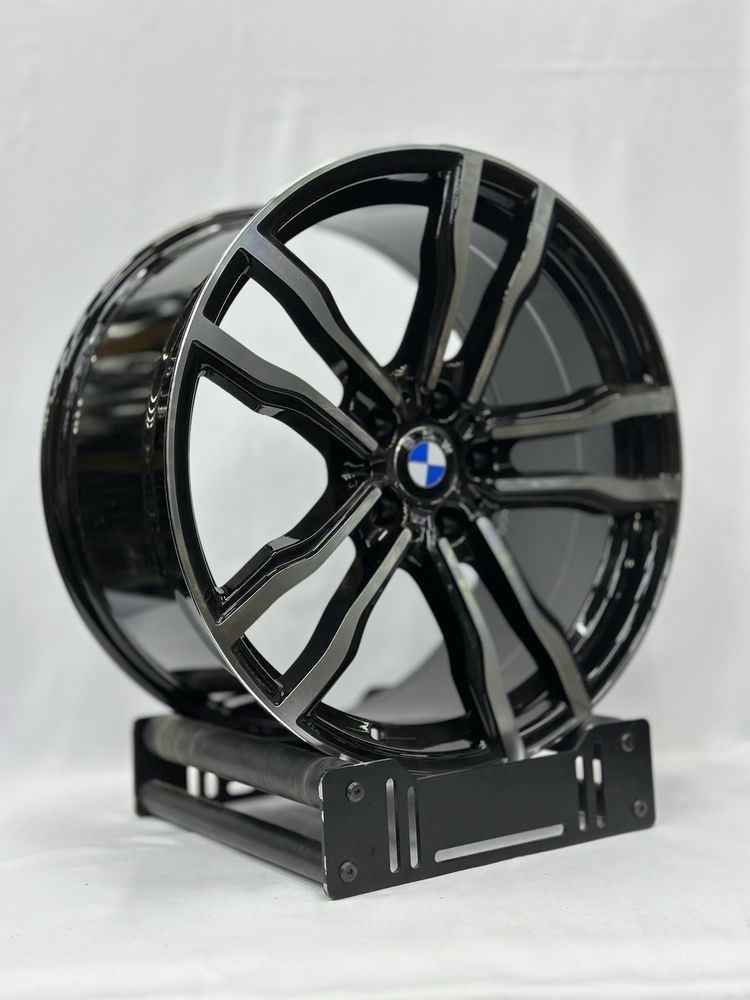 Продается комплект диск R20 5x130