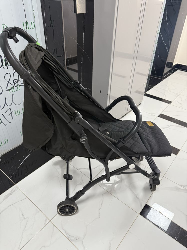 Продам коляску Томикс