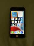 iPhone 7 в отличном состоянии