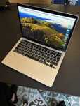 MacBook Pro M1 в идеальном состоянии