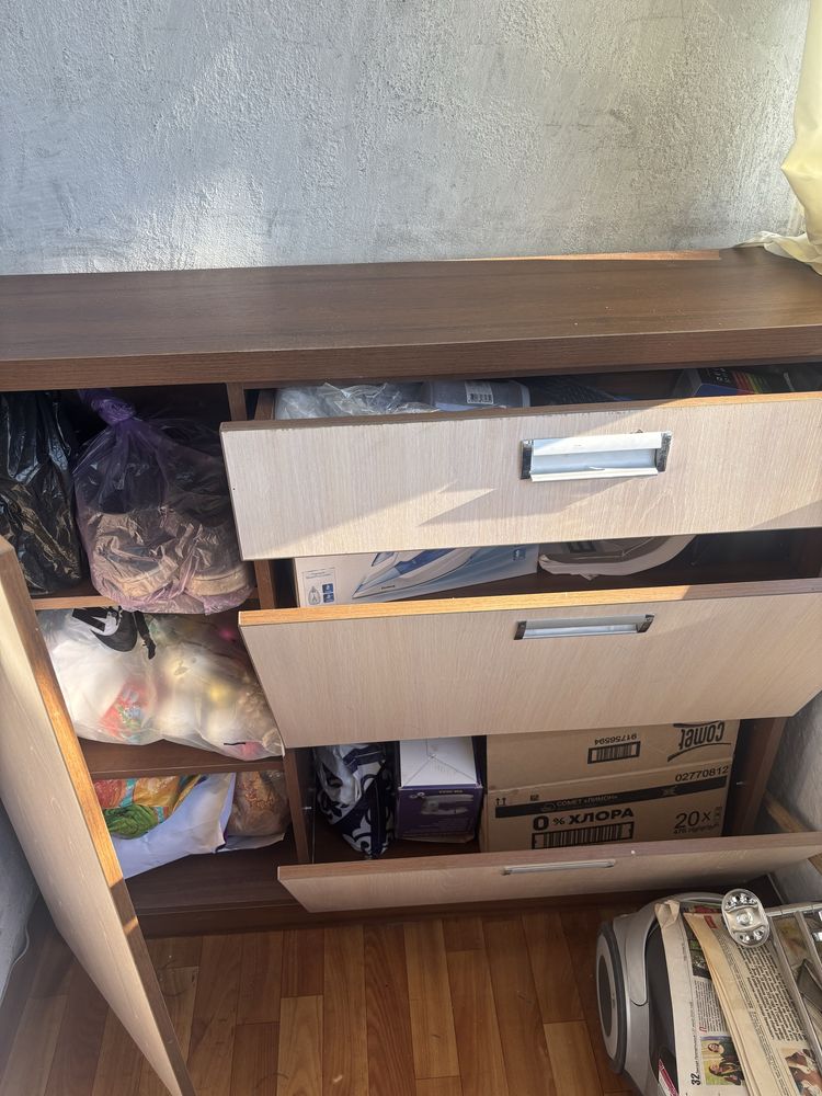 Продам обувницу в прихожую