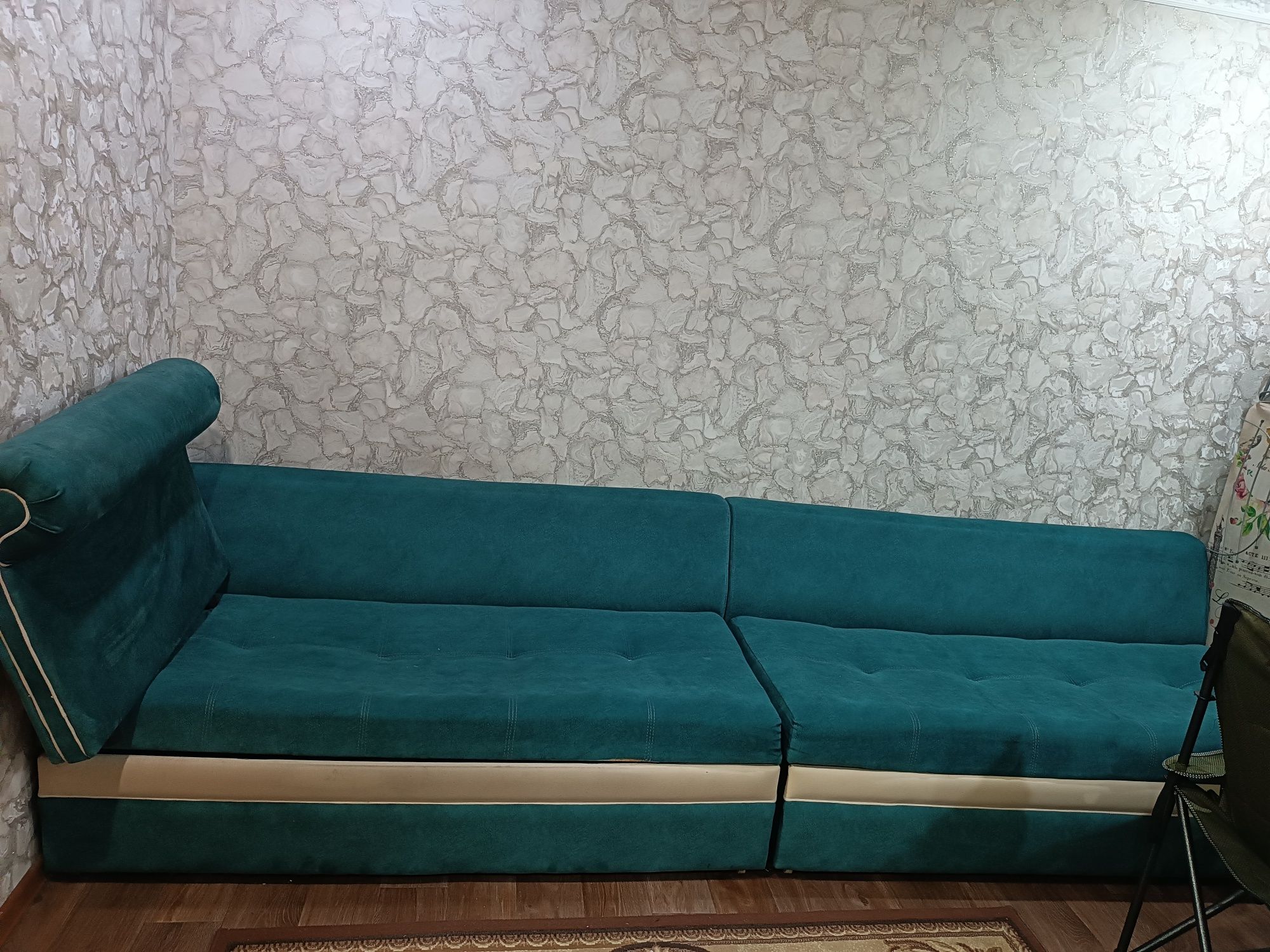 Продам Диван 4м книжка