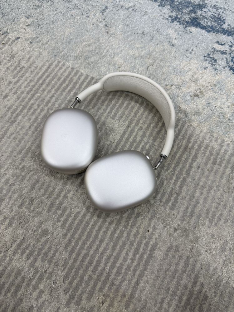 Airpods MAX 2 USB-C GOLD