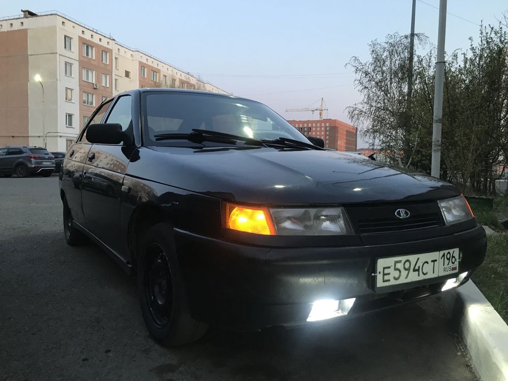 Продам машину Ваз 2112 в хорошем состояние