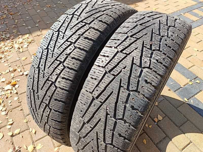 Шины 225/65 R17 - "Roadstone WinGuard Win Spike" (Корея), шипованные.