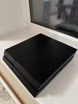 Продам Playstation 4
