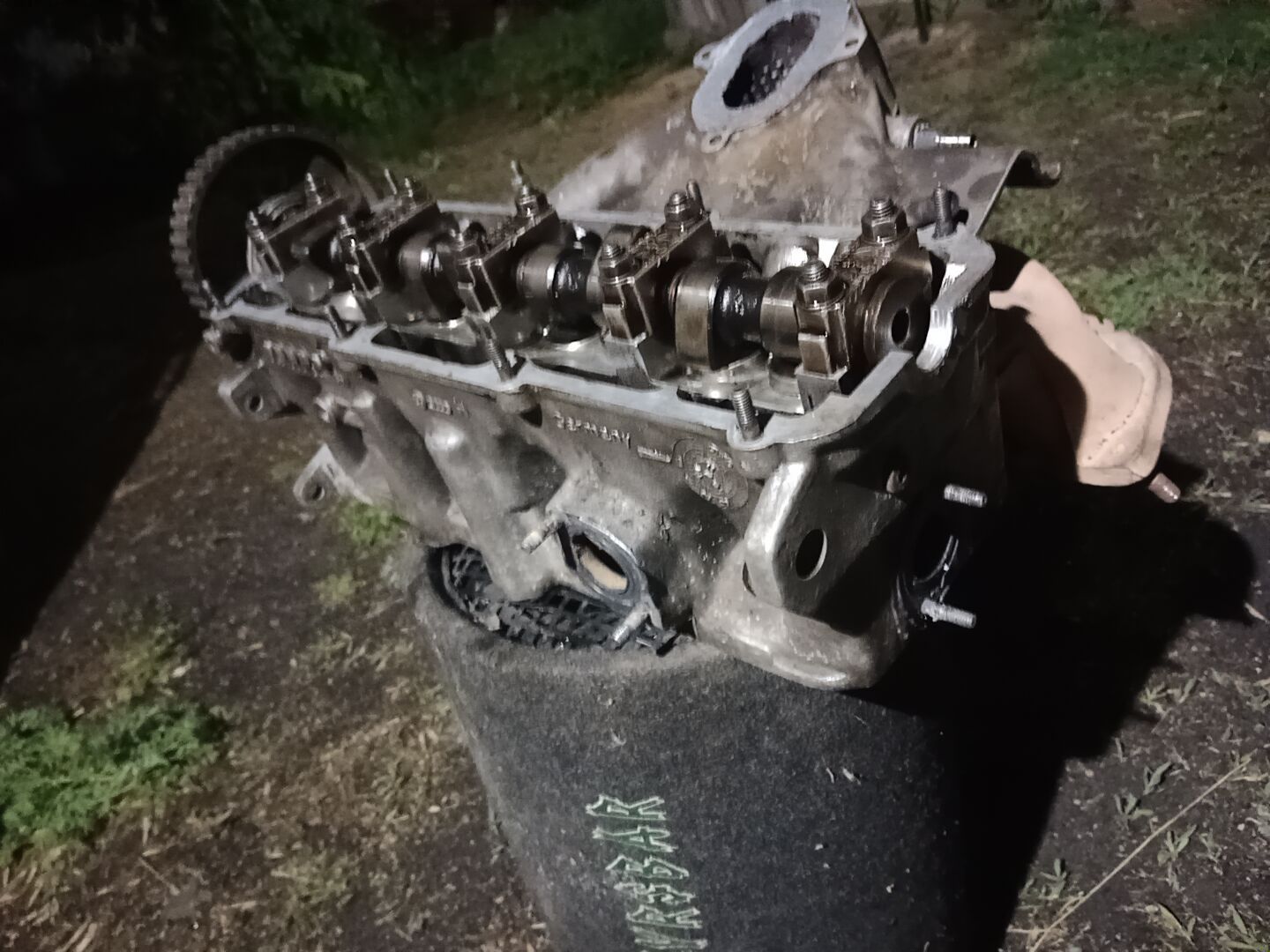 Головка ауди в4 с4 двойка