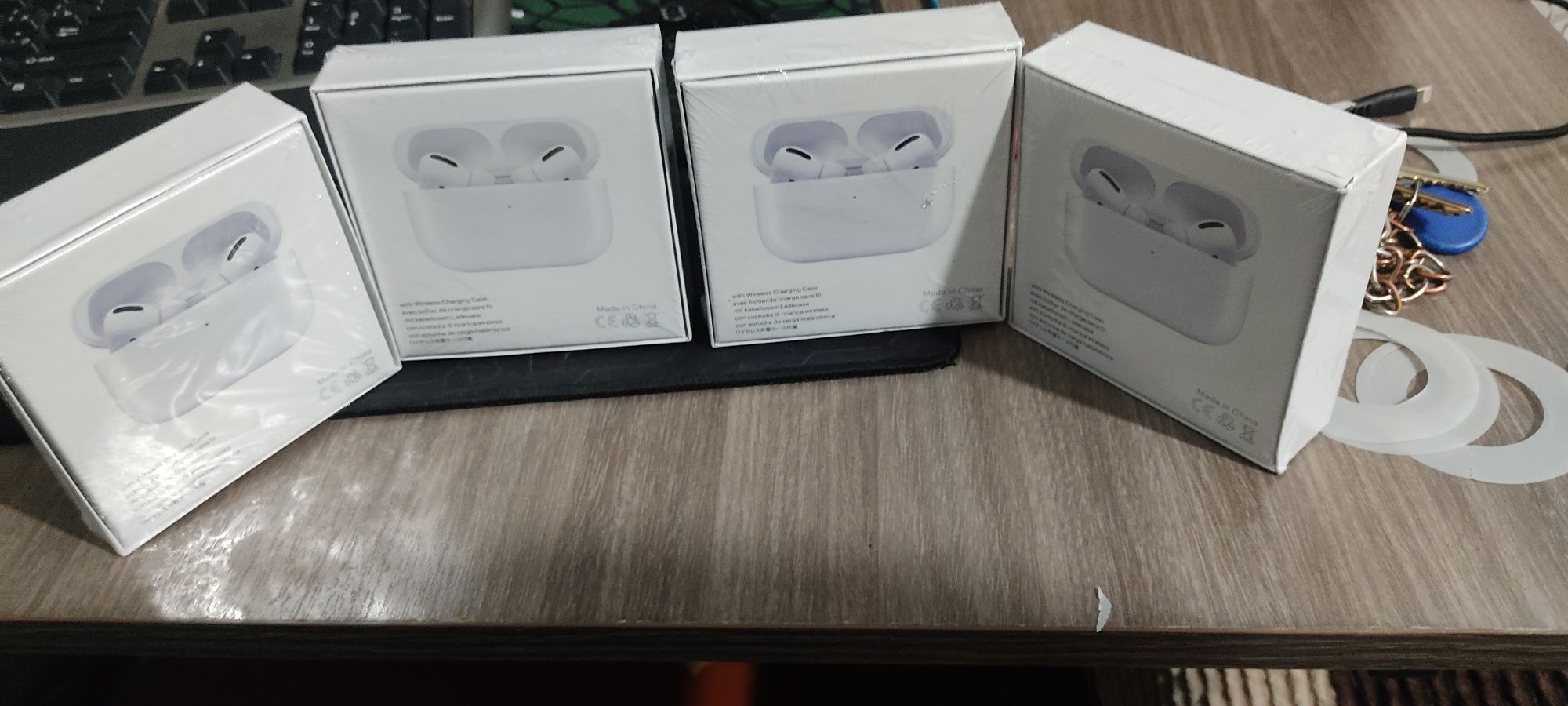 Беспроводные наушники новые / wireless headphones air pods