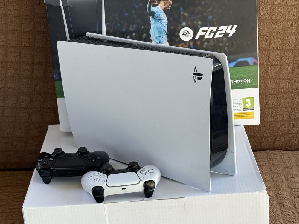 FIFA25/MK1/GTA5/UFC5/Sony PlayStation 5 825GB/+DualSense ps5