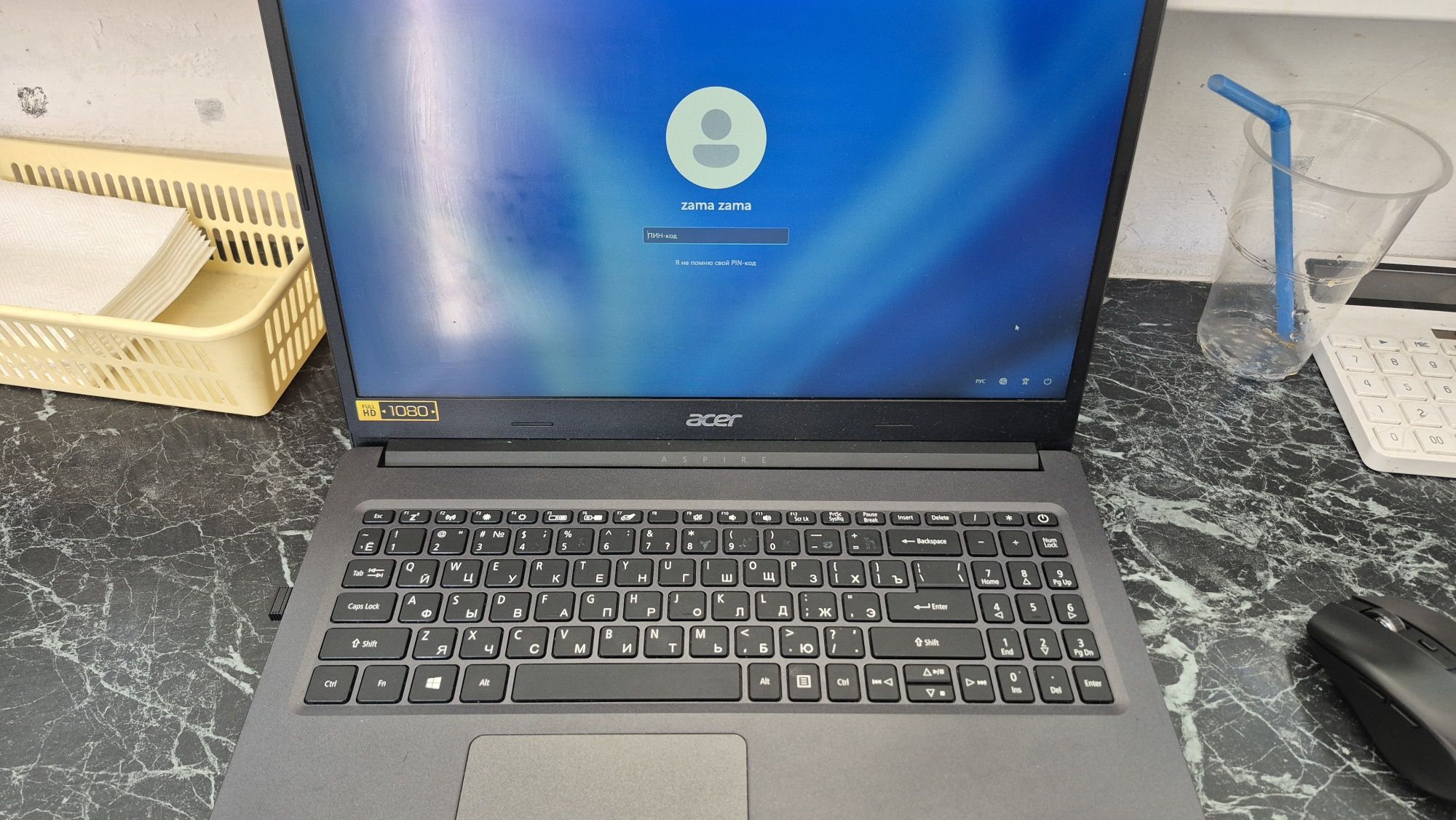 Ноутбук acer aspire 1