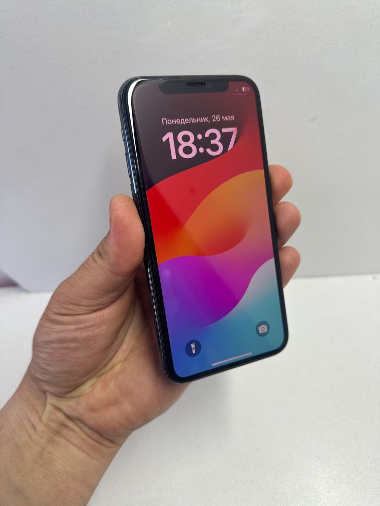 Продам Айфон 11 Про 256г
