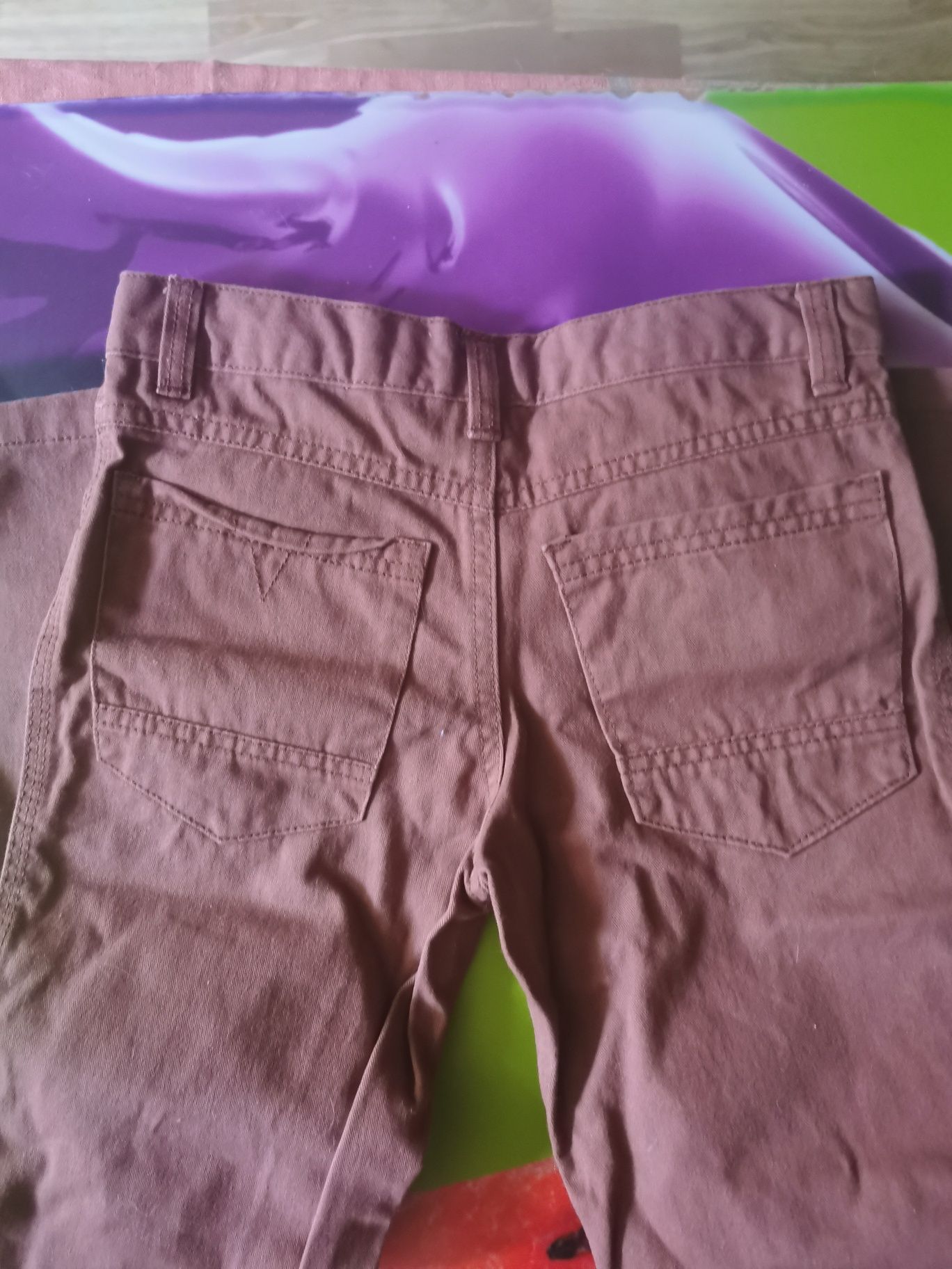 Продам джинсы  для ребёнка 5-8лет!
