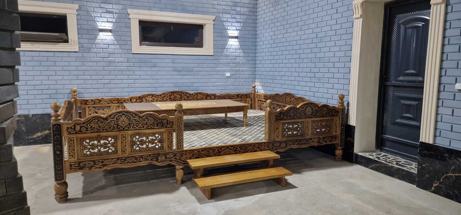 Ресторанные тапшаны класса люкс из массива сосны тапчан  42Щ