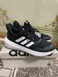 Adidas кроссовки новые