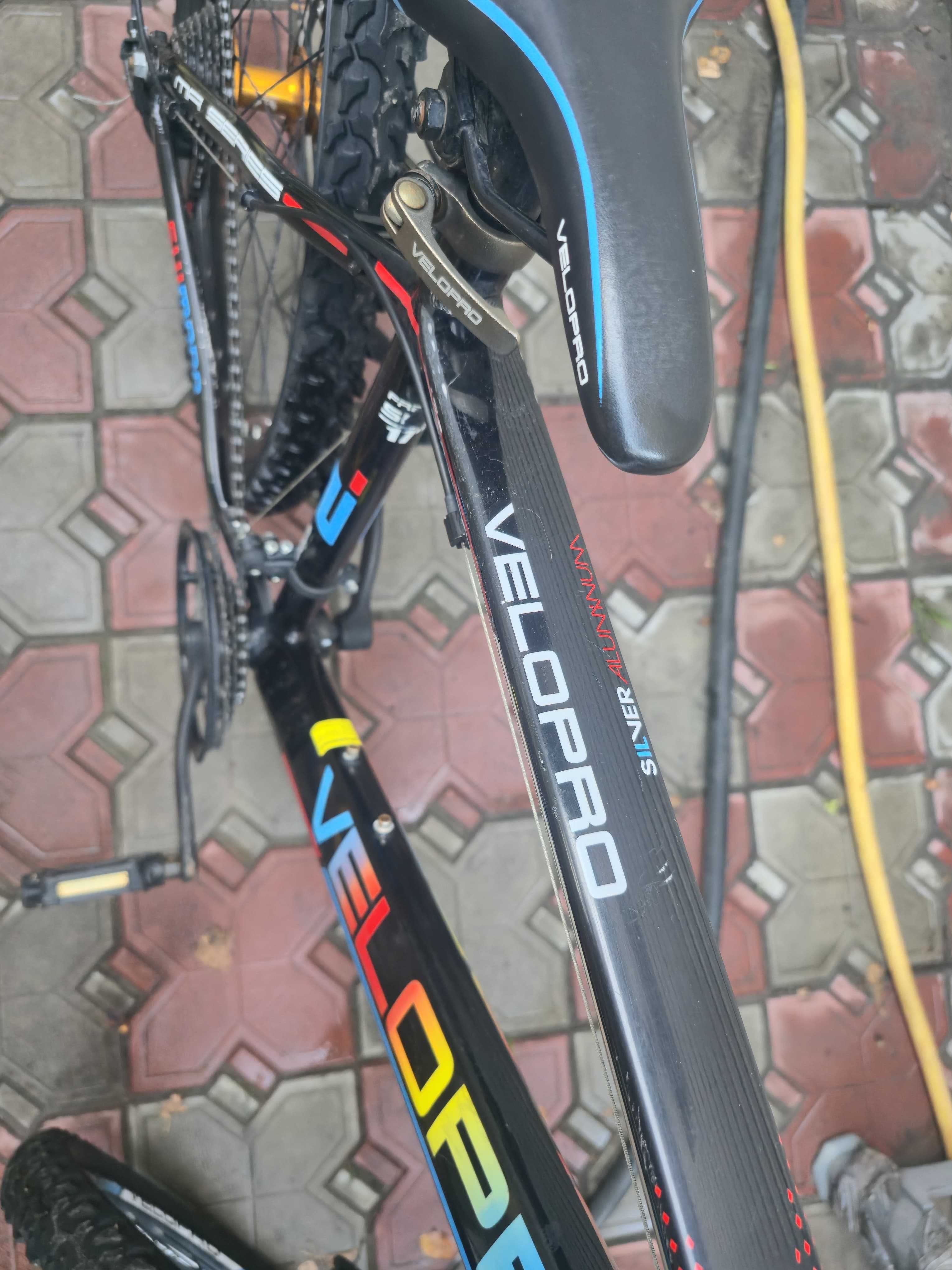 Вклосипед VELOPRO