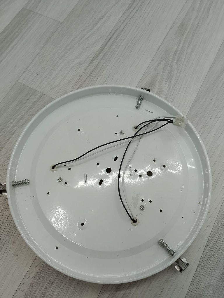 Свителник для ванной и туалета