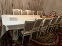 Стол стулья абсолютно новые
