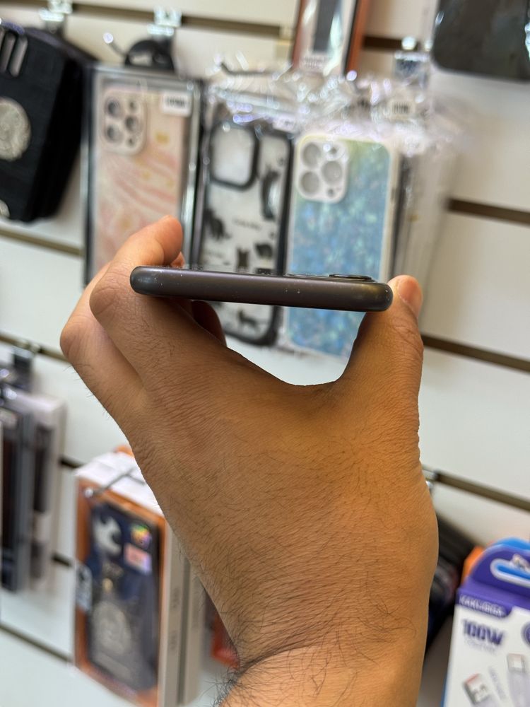  iPhone 11 128gb LL/A black в чётком сост.