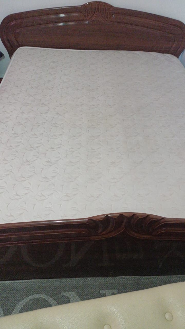 Продам Кровать 2×175