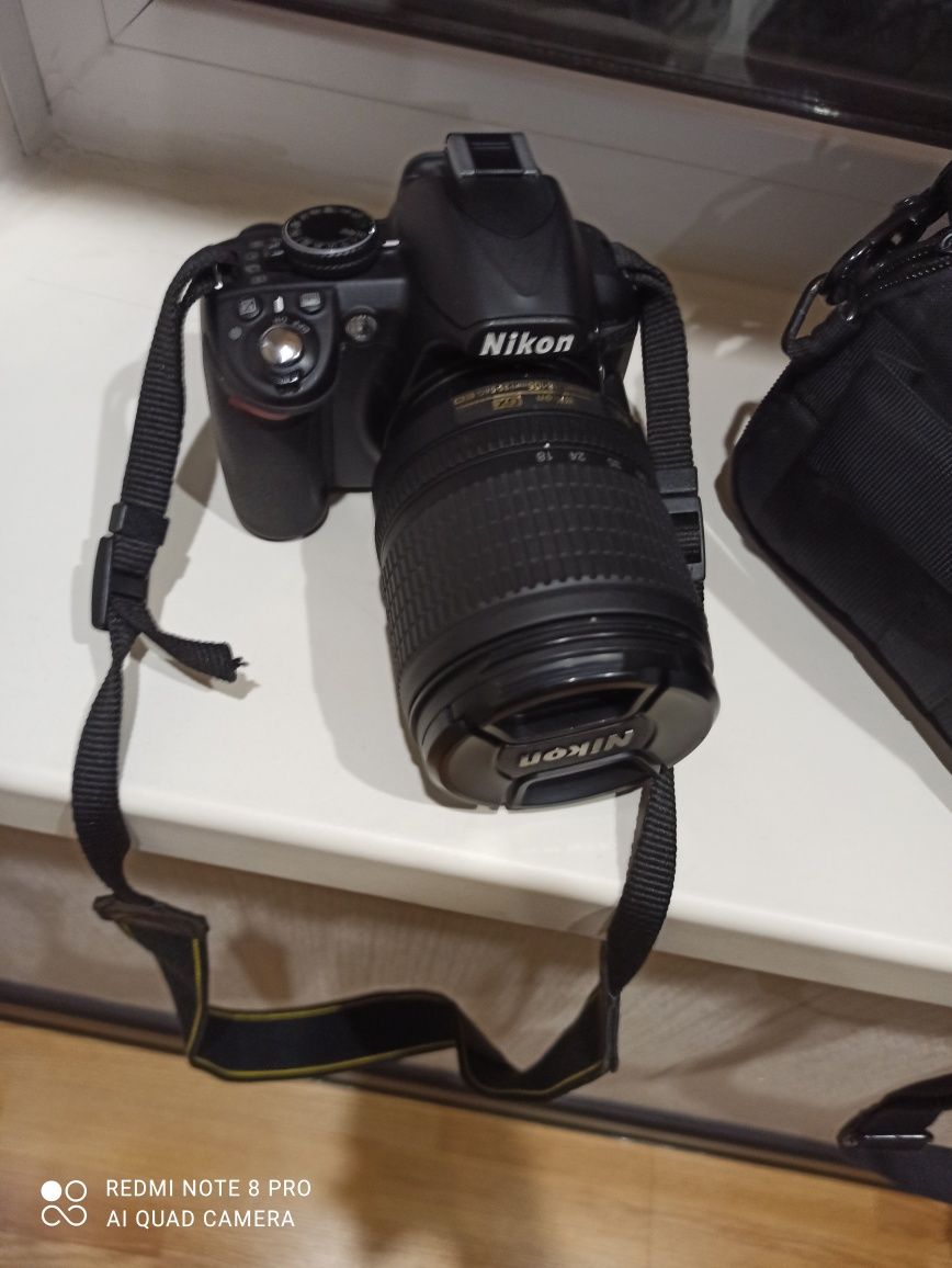 Продам фотоаппарат Nikon D3100