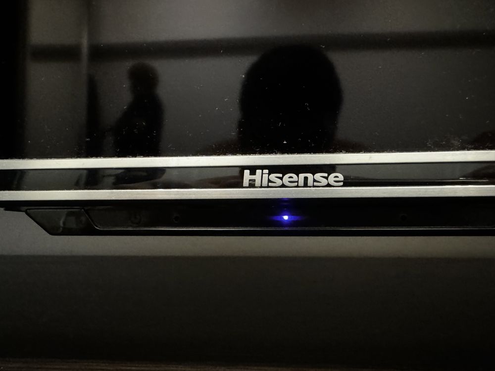 Продам телевизор Hisense 65’ в отлично состоянии