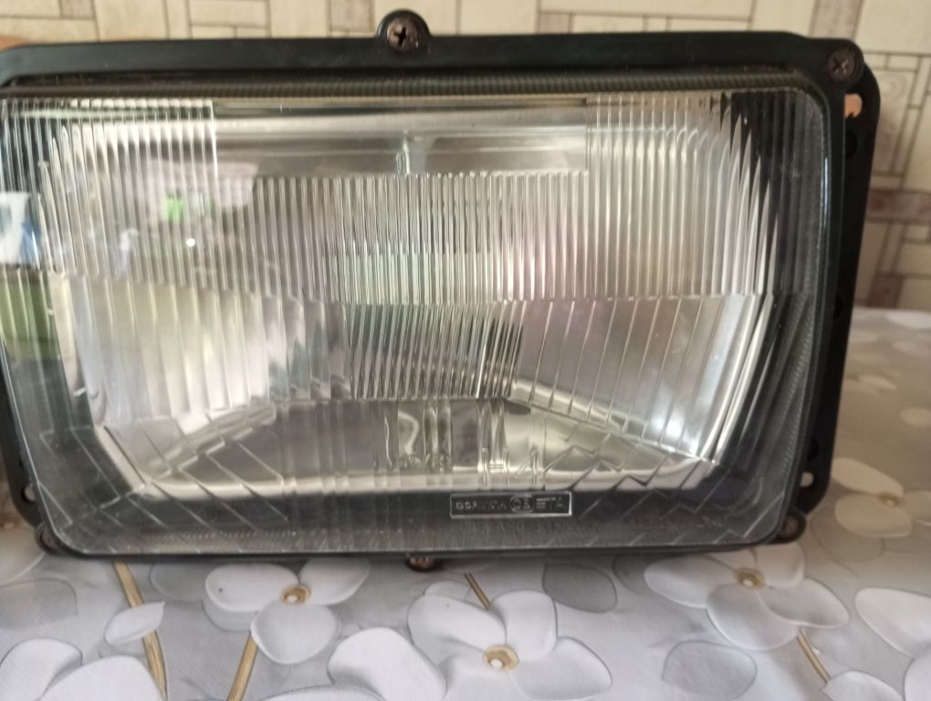 Продам фары на КАМАЗ.