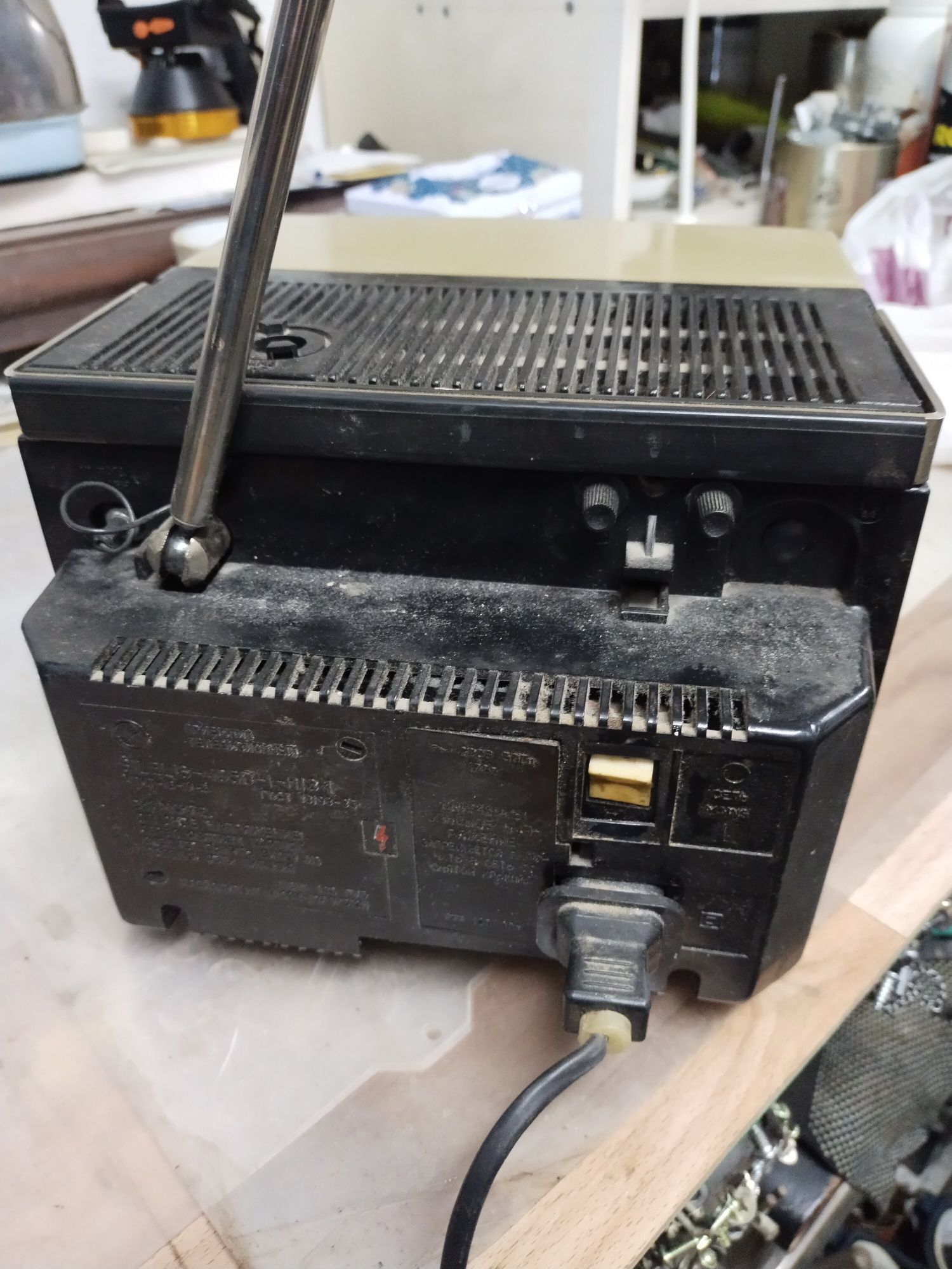 Продам ТВ Силелис 405-д 1
