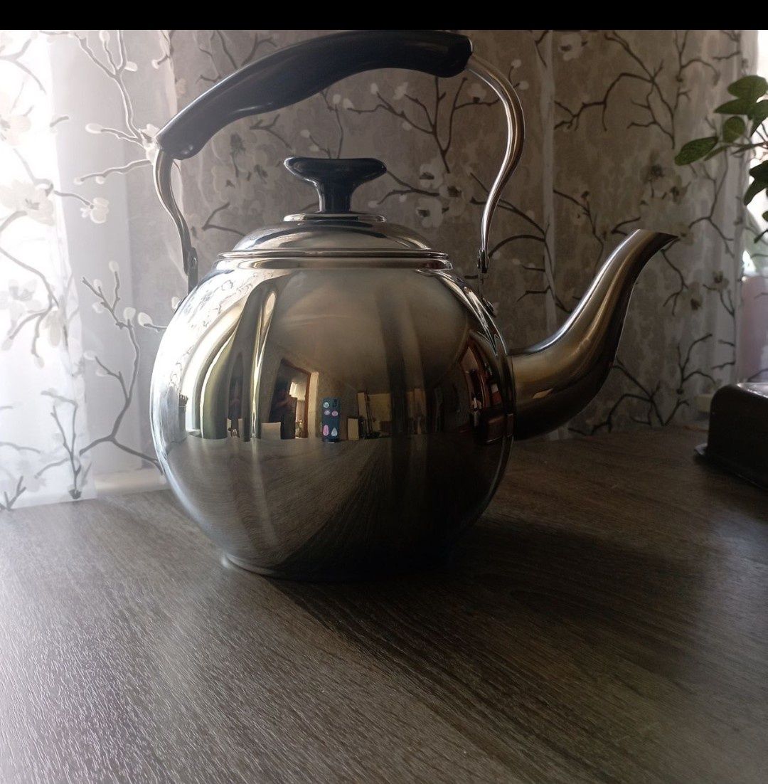 Чайник со свистком