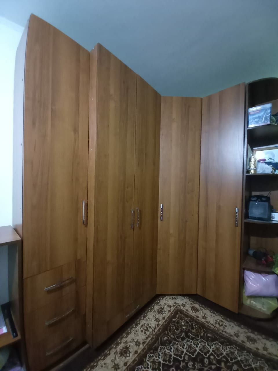 Продам шкаф  в отличном состоянии