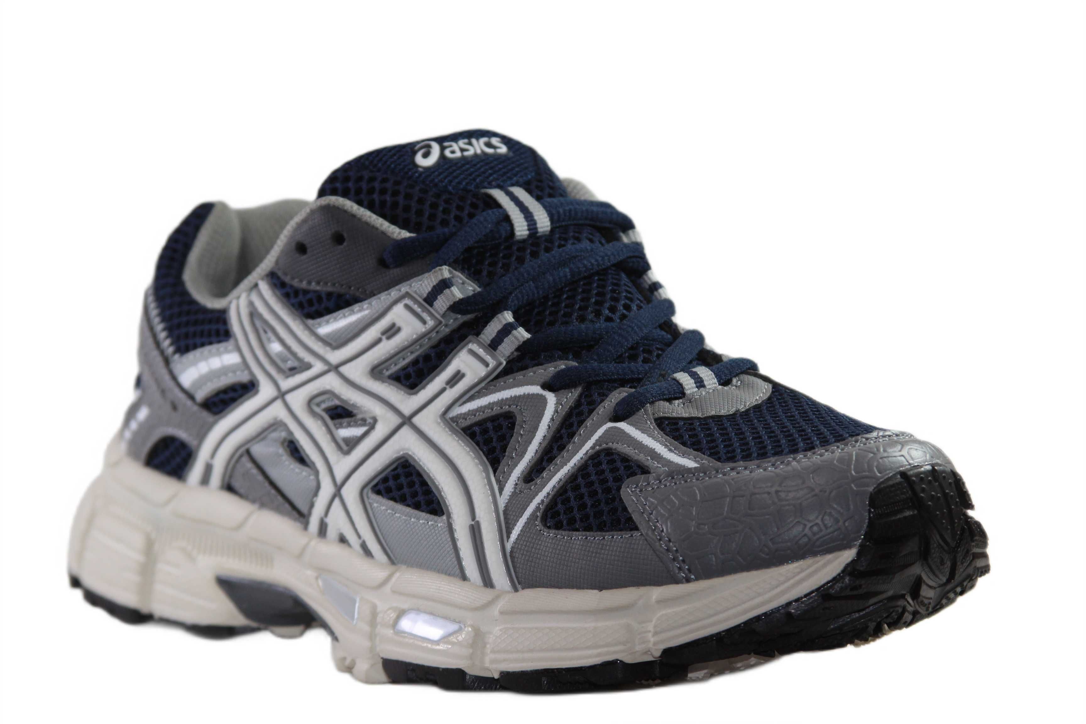 Asics - Kahana 8