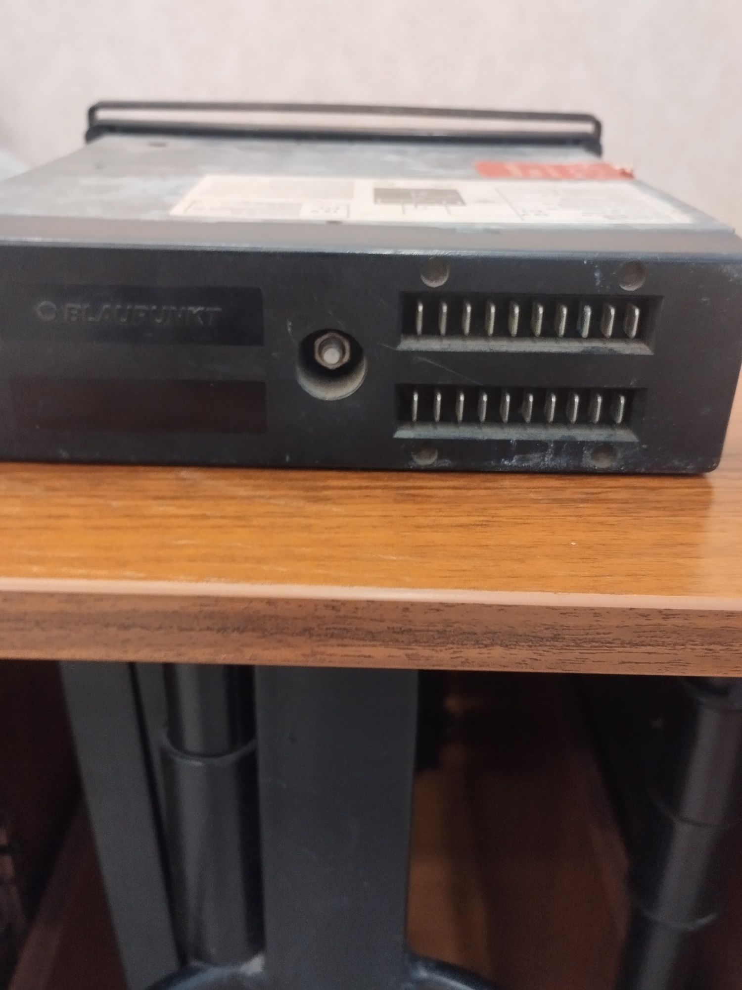 касетная автомагнитола Blaupunkt FREIBURG SQM 26