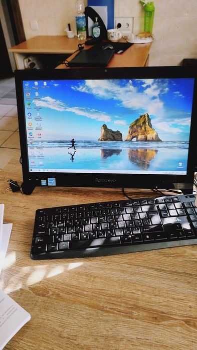 Меняю настольный моноблок Lenovo куплен в Тайланде качество хорошее