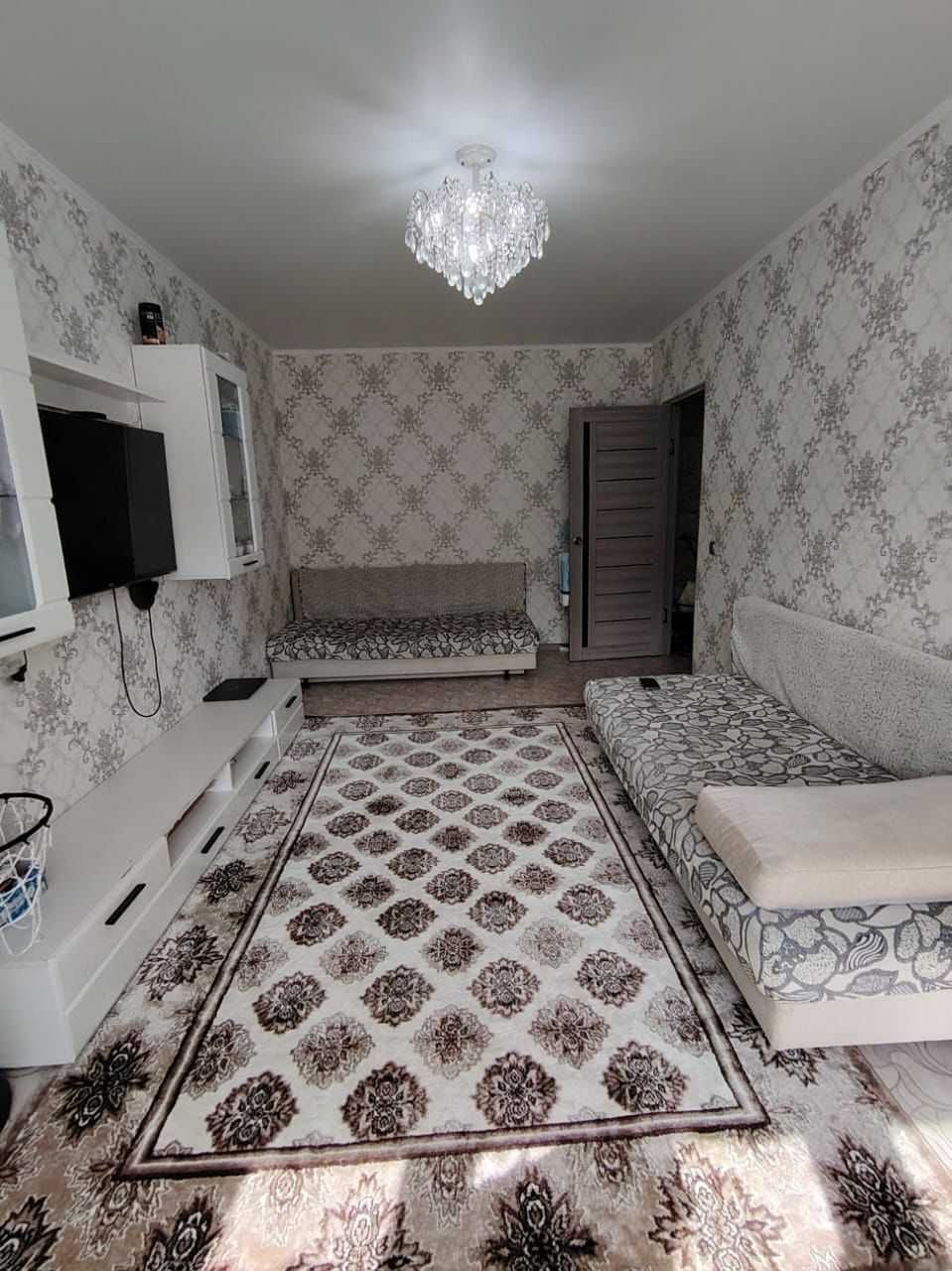 продам 2 к.кв на Тургенева