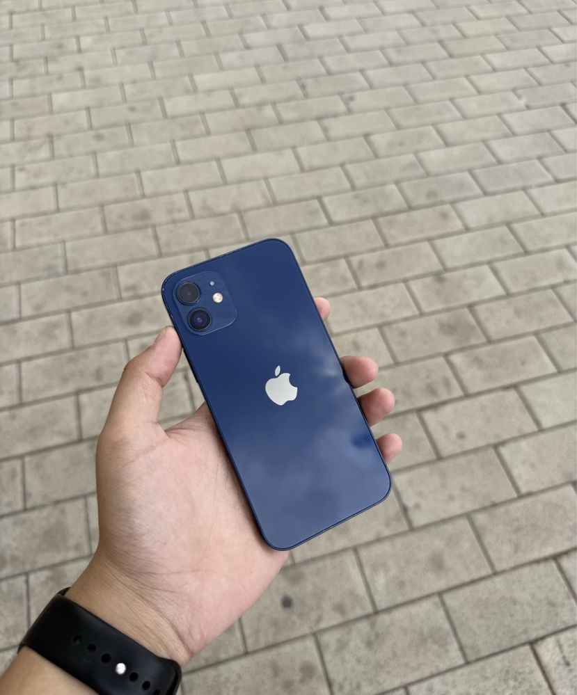 iPhone 12 /64 Gb