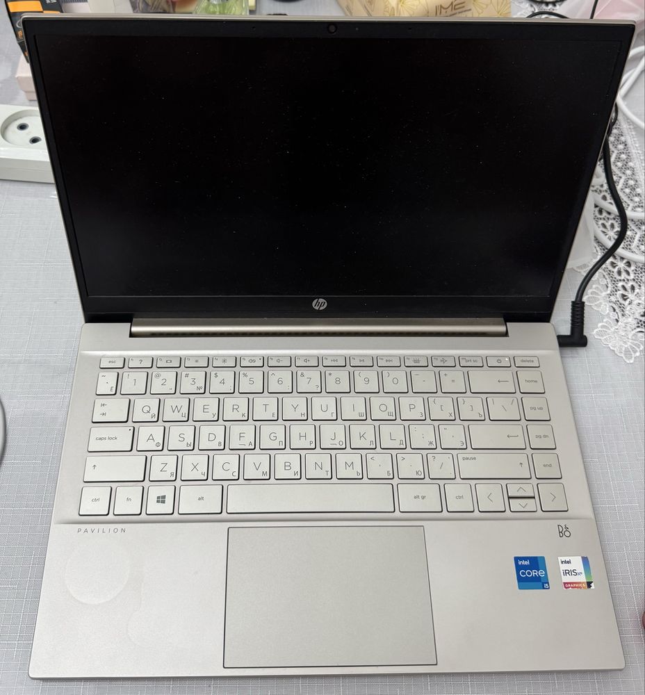 Продаю ноутбук HP i5-1135G7 в отличном состоянии(11-го поколения)