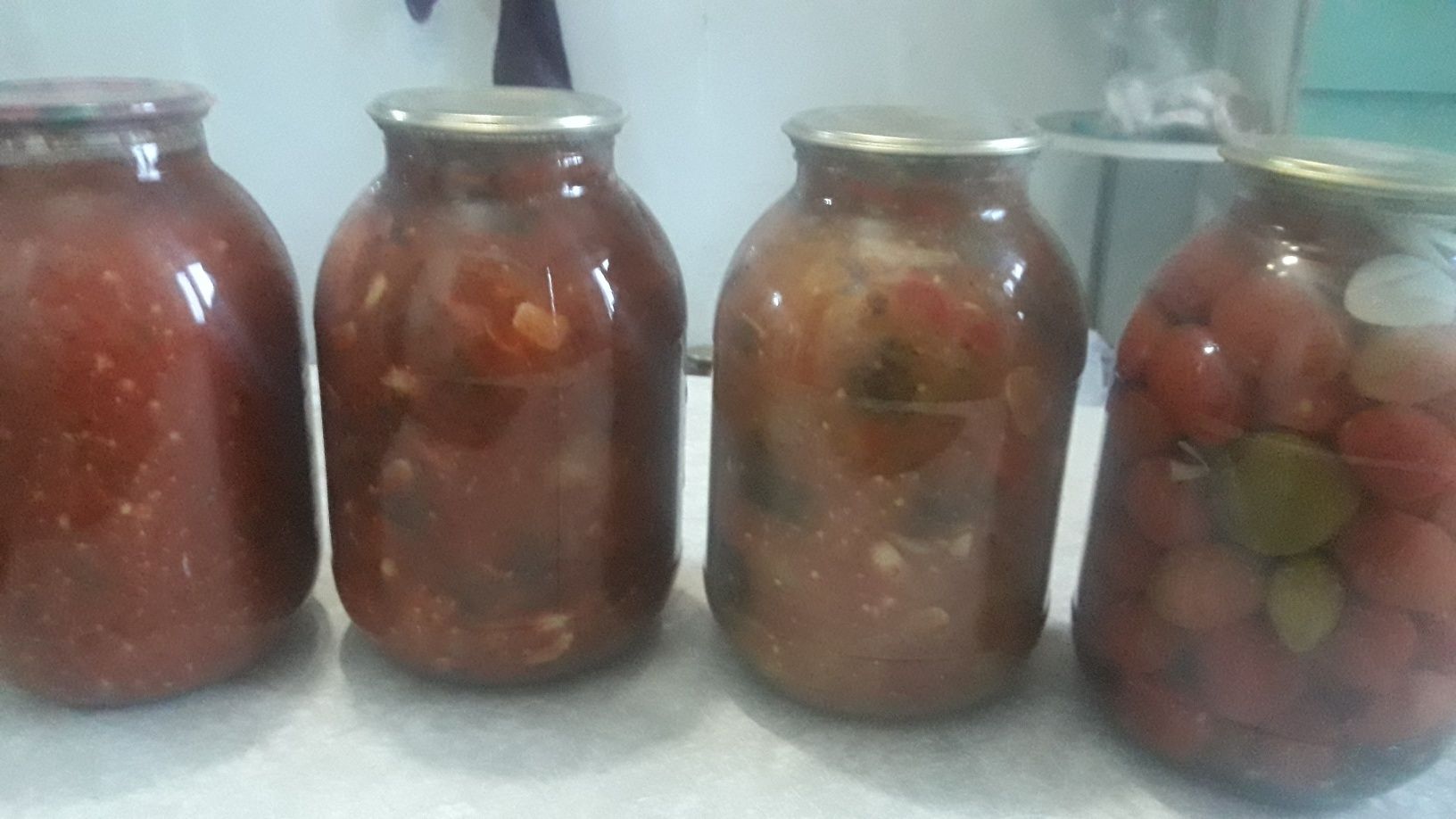 Продам салаты домашная