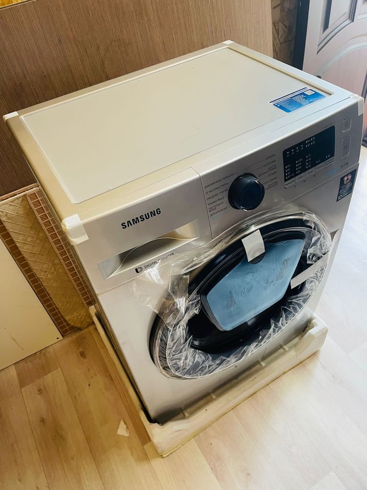 стиральная машина Samsung WW65K42E00S серебристый