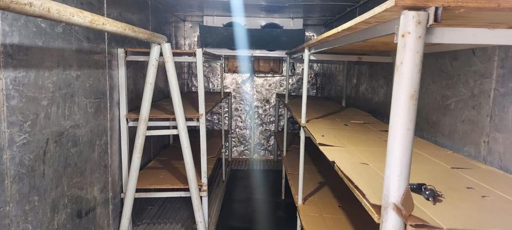 Продам промышленный холодильник