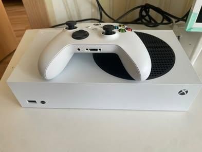 Xbox series s 1 Tb