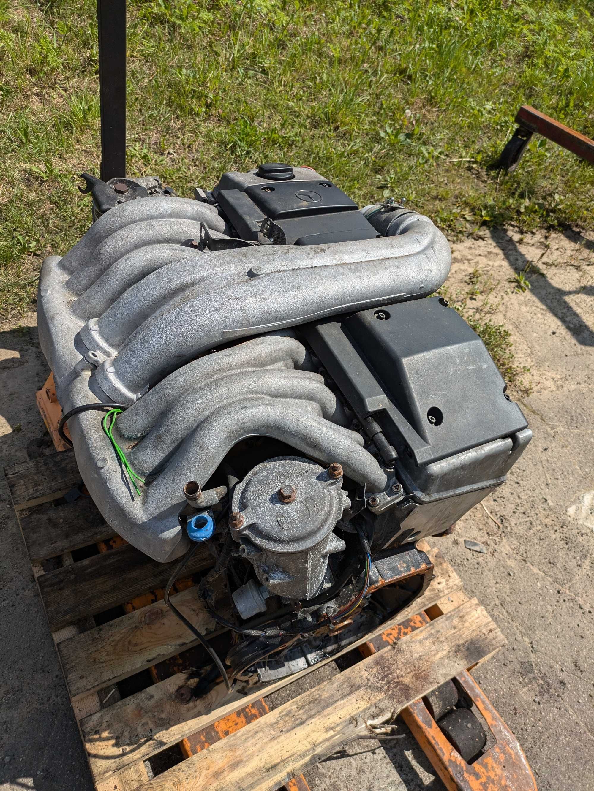 Двигатель Mercedes Benz E class W 124  3.0 Diesel OM606910