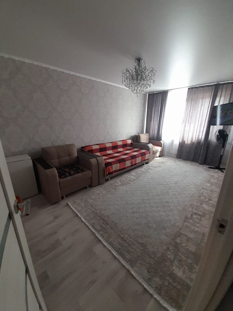 Мягкий уголок продам
