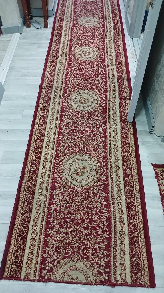 Продам Дорожки ковры