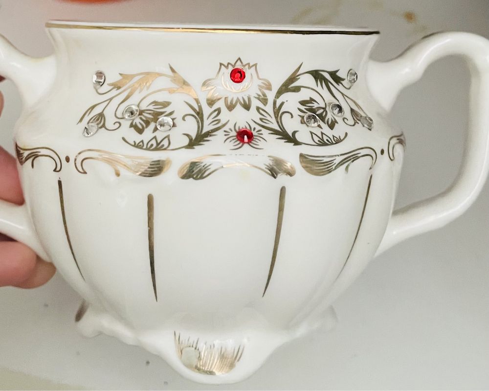 Продам сервиз с инкрустацией